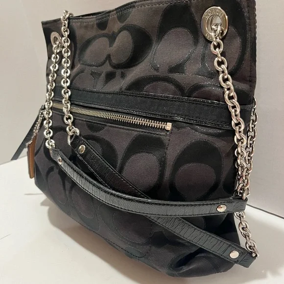 Coach Poppy Signature Logo Canvas Shoulder Bag - Picture 3 of 16